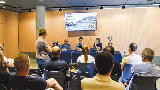 ‘Volar’ sobre el Mar d’Empúries